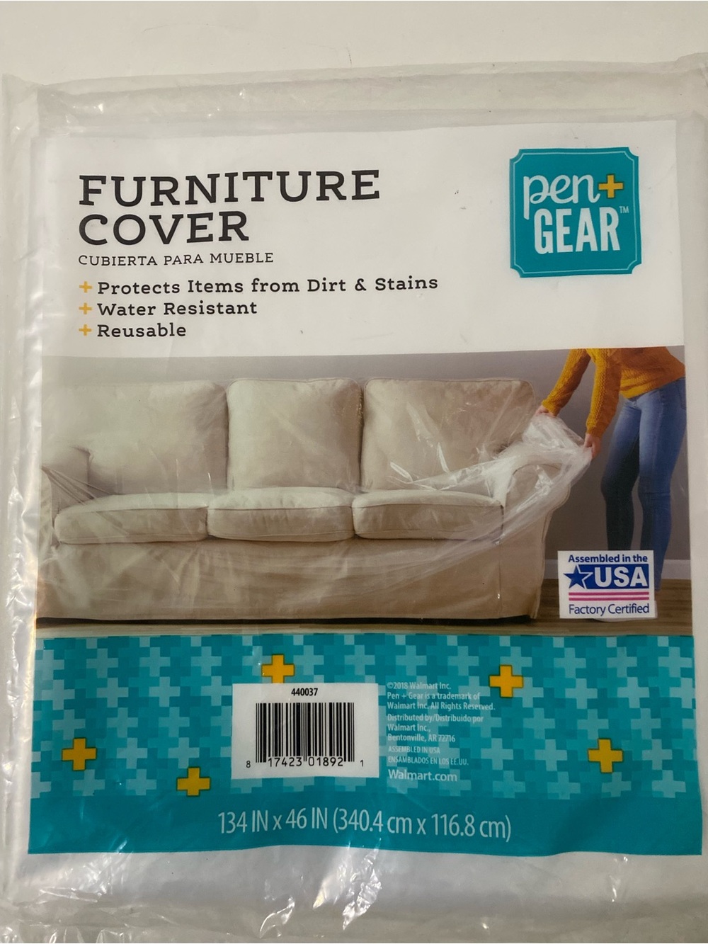Pen+Gear white Furniture Cover — Reusable Protection for Sofas